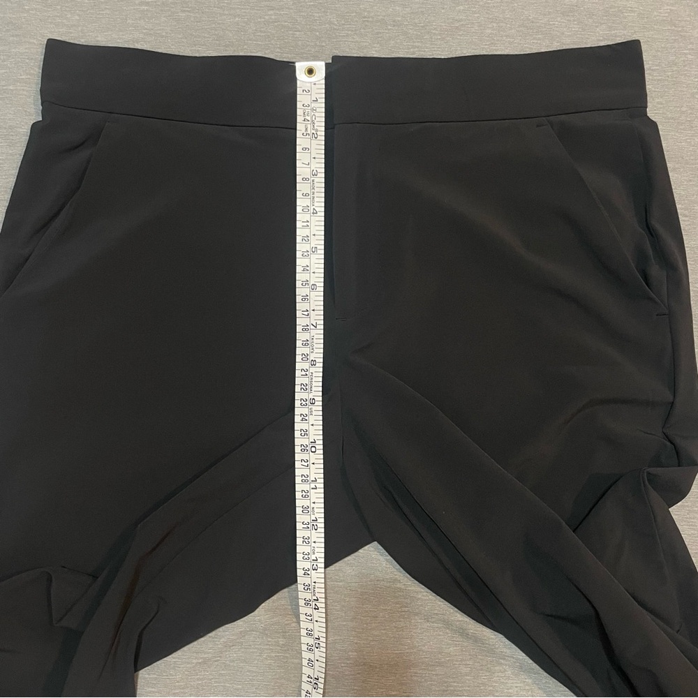 Athleta Tribeca Crop Pants Black Size 6 Wide Leg Travel Workwear Stretch - Picture 11 of 15